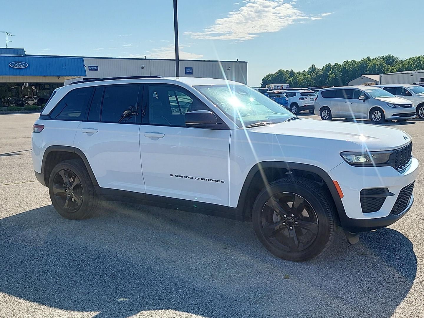 2023 Jeep Grand Cherokee Altitude