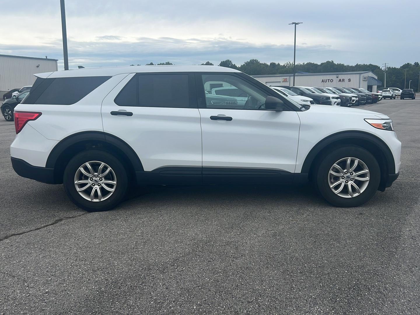 2021 Ford Explorer Base
