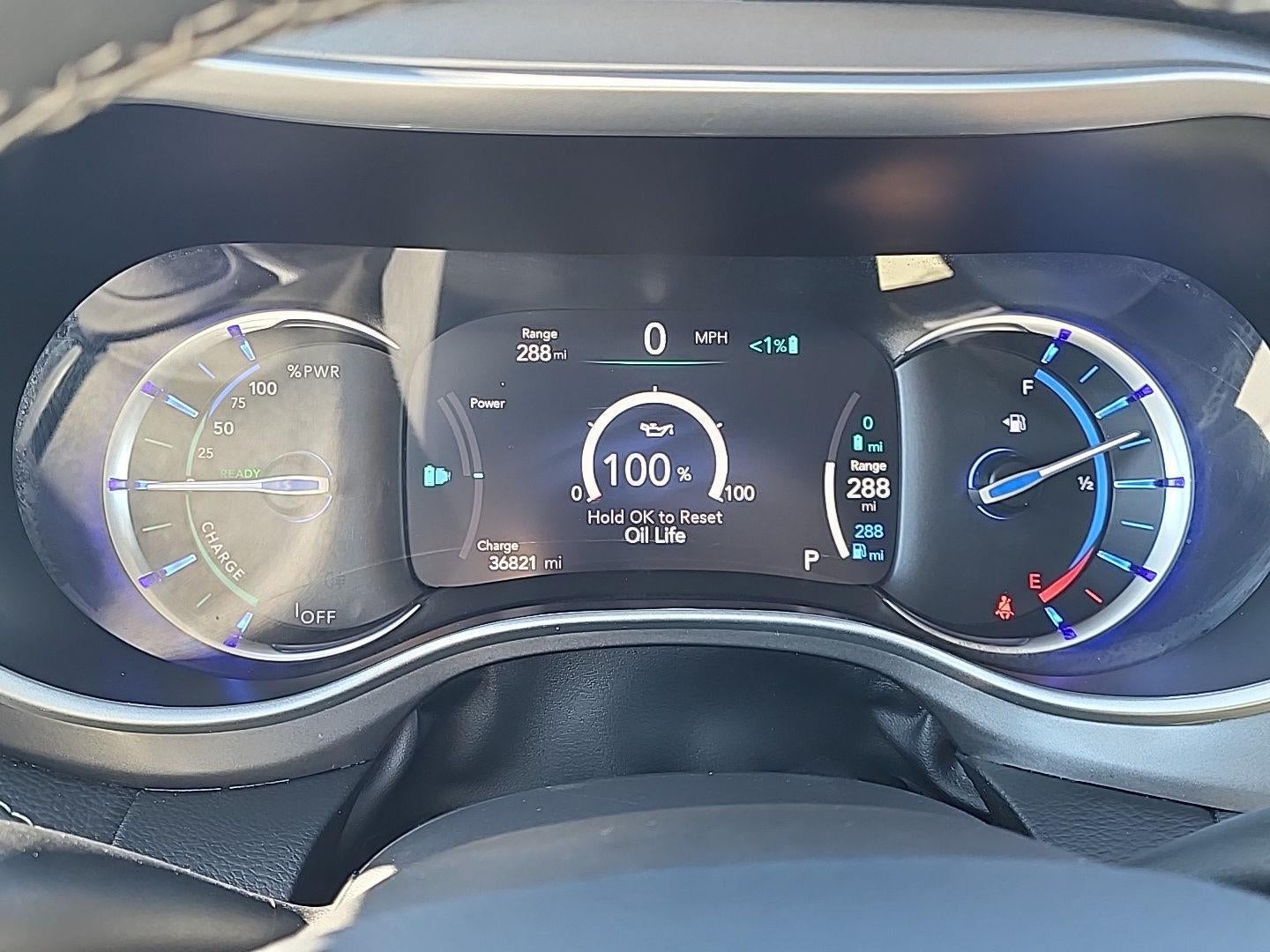 2024 Chrysler Pacifica Hybrid Select