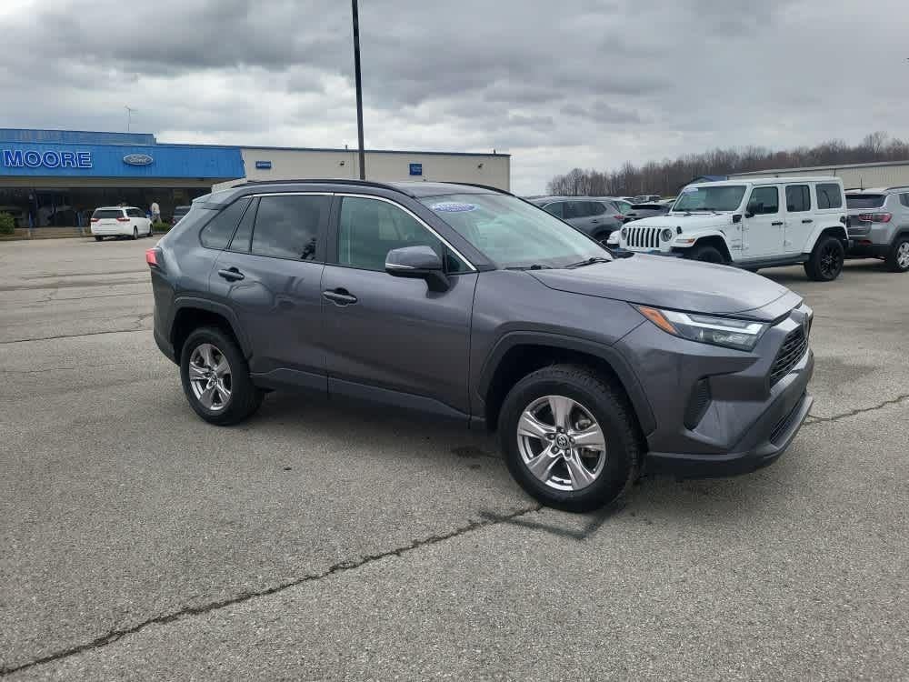 2024 Toyota RAV4 XLE