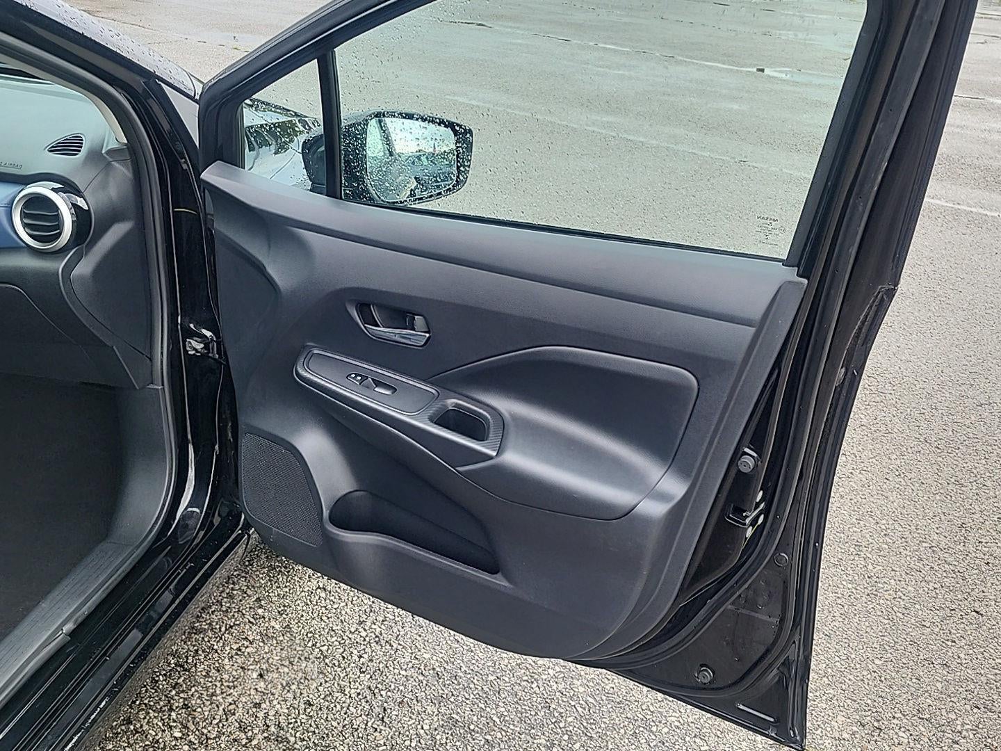2024 Nissan Versa SV