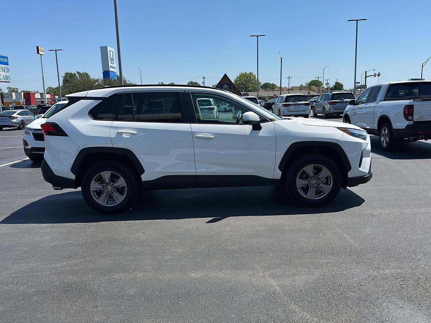 2024 Toyota RAV4 XLE