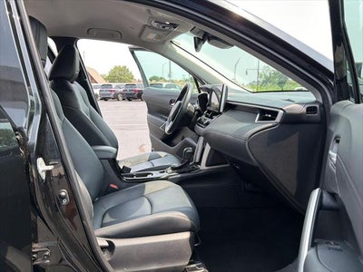 2023 Toyota Corolla Cross XLE