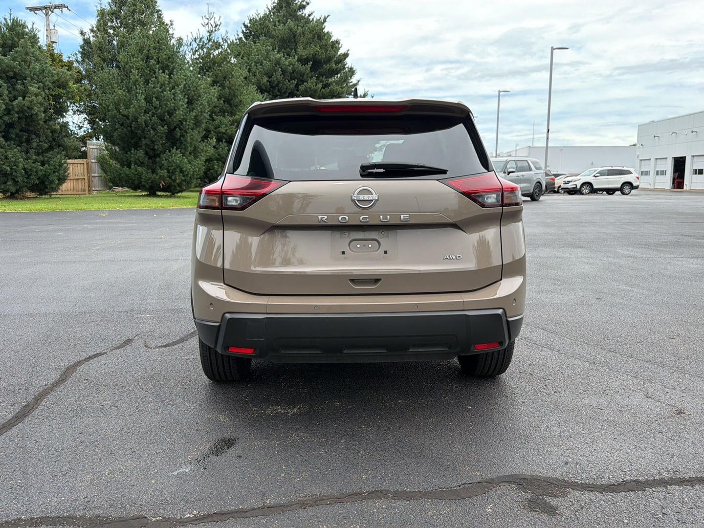2025 Nissan Rogue SV