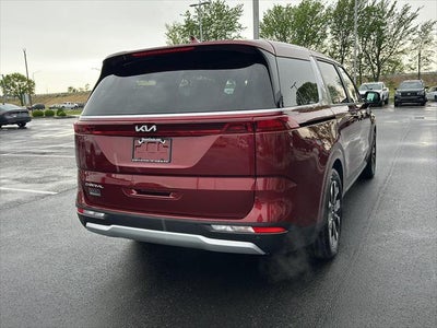 2024 Kia Carnival EX
