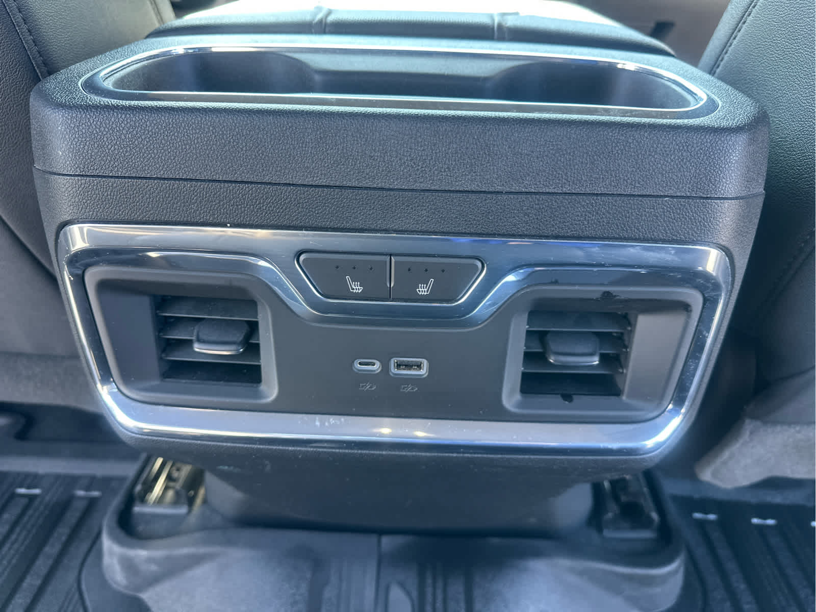 2024 GMC Sierra 3500HD SLT