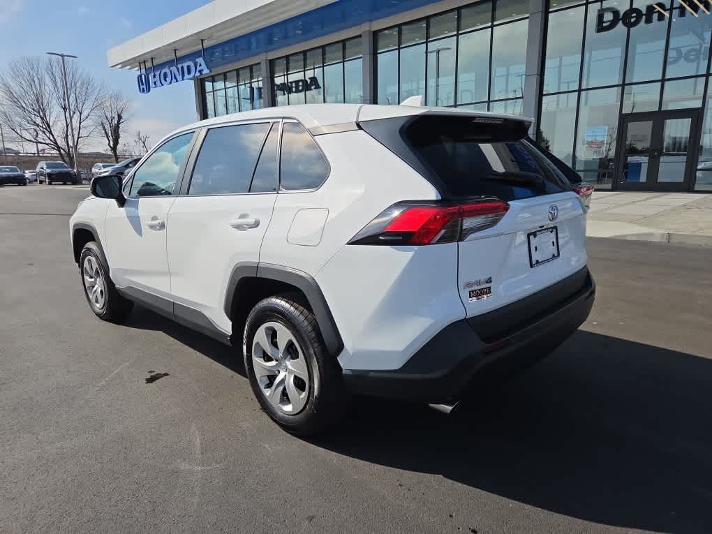2023 Toyota RAV4 LE