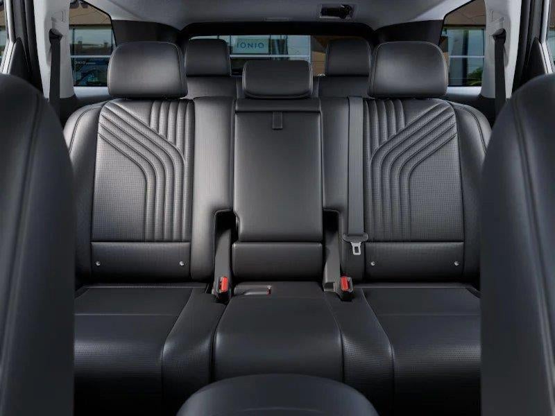2027 Hyundai Palisade Hybrid SEL Premium 8P