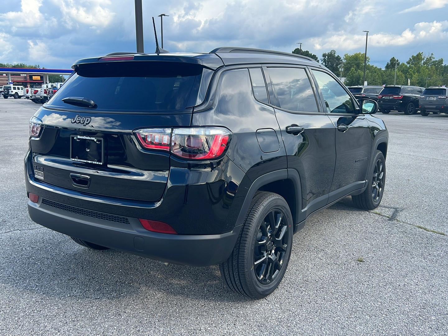 2026 Jeep Compass Latitude Altitude
